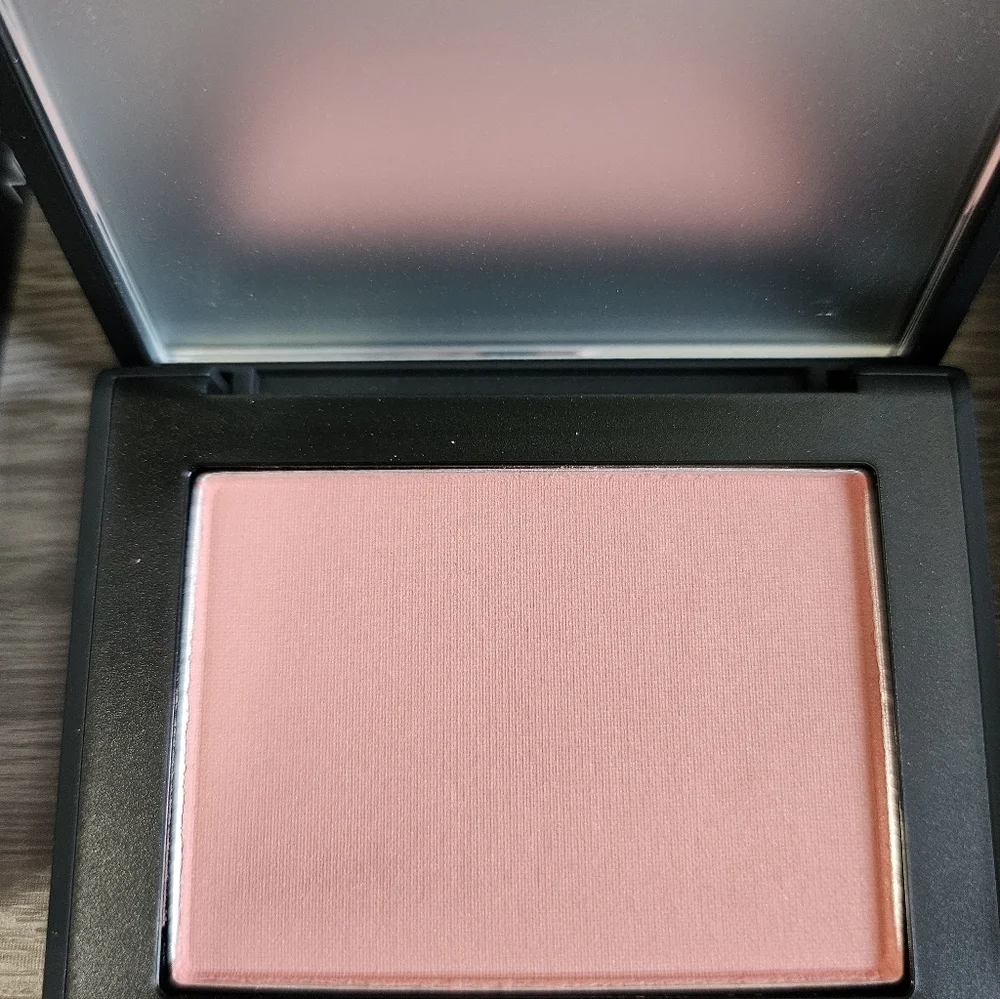 NARS Powder Blush DEEP THROAT & Sensual Shine Lipstick HIGH GEAR Duo MSRP $68